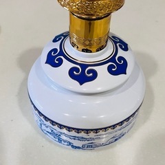 お酒の空瓶の画像