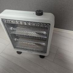電気ストーブ（アイリスオーヤマ）の画像