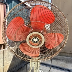 業務用扇風機の画像