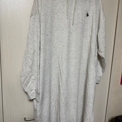 早めに取り引き出来る方　タグなし未使用  パーカーワンピース 4L 色違い2枚セットの画像