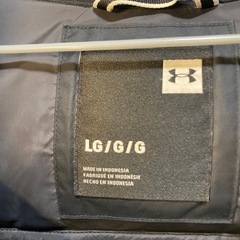 ［UNDER ARMOUR］PROJECT ROCKダウンジャケットの画像