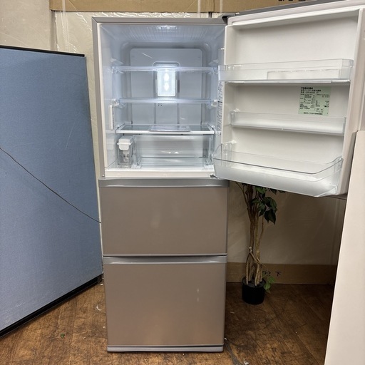 I649 ? ジモティー限定価格！ TOSHIBA 冷蔵庫 (330L / 右開き)  ⭐ 動作確認済 ⭐ クリーニング済