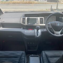【ワンオーナー　禁煙車　バックカメラ】H24年　ステップワゴン　54.8万円　車検新規2年取得の画像