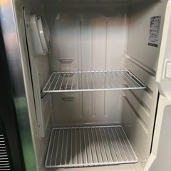 2017年  ホシザキテーブル形冷蔵庫  72Lの画像