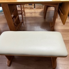 ⭐︎8月中旬までダイニングテーブル、椅子セットの画像
