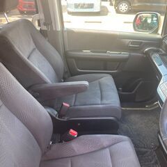 【ETC　バックカメラ　両側電動スライドドア】H22年　ステップワゴン　34.8万円　車検新規2年取得の画像