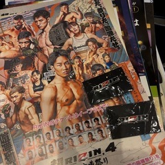 RIZIN チラシ&ピンバッジ二つ付き‼︎の画像