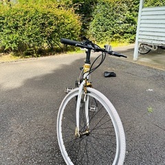 クロスバイク自転車の画像