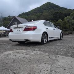 税金コミコミ価格LS600h 中期の画像