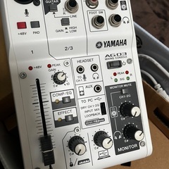YAMAHA AG03 ミキシングコンソールの画像