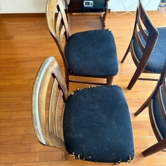 カリモクダイニングチェア4脚セットの画像