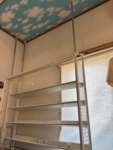 突っ張り本棚マガジンラック