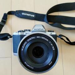 OLYMPUS  OMーＤEMｰ10デジタル一眼レフカメラ