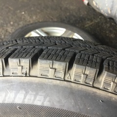 145/80R13 アルミホイール付スタッドレスタイヤ 4本セットの画像