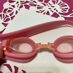 水泳ゴーグル　ピンク　子供の画像