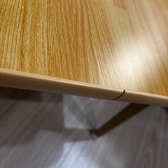 折りたたみ机
の画像