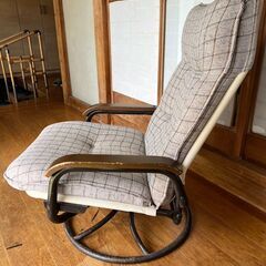 リクライニングチェアーの画像