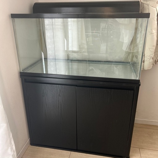 90cm  水槽と付属品　お引取り限定 Yahoo!オークション - 90cm水槽2個と水槽台セット 引取り限定