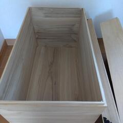 タンス　桐　着物　衣類の画像