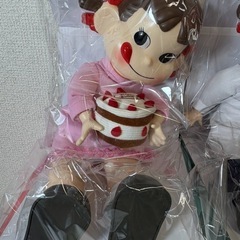1000円/新品未開封♪不二家/おすわりペコちゃんおまとめ4点/バースデーペコ/シェフペコ/デニム衣装ペコ/おでかけ衣装ペコ/10079-01
の画像