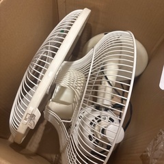 テーブルファン　扇風機の画像