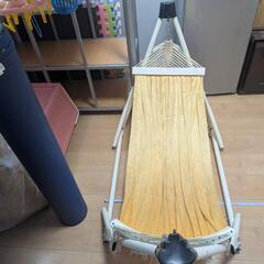 折りたたみの出来るハンモックの画像