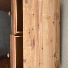 カントリー調棚の画像
