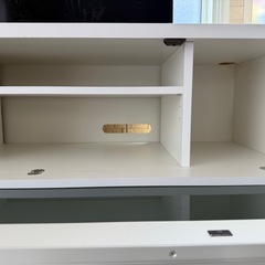 テレビボードの画像