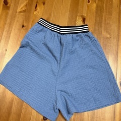 150センチ　子供服夏用ズボンの画像