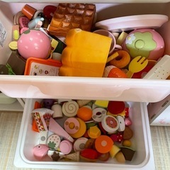 マザーガーデン　キッチン　ドレッサーなど  の画像