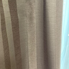 カーテンドレープ茶色とレースの画像