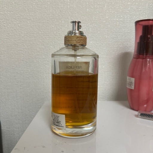 マルジェラ　香水　ジャズクラブ