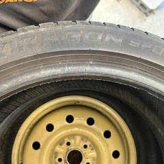 タイヤ2本の画像