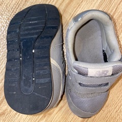 13.5ニューバランスIZ996の画像