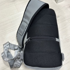 ボディバッグ ワンショルダー メンズ 盗難防止 旅行 レディース 撥水 斜め掛け USB充電ポートの画像
