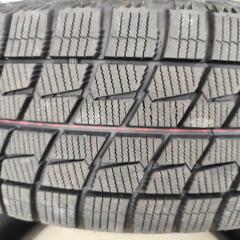 175/65R15スタッドレス4本セットの画像