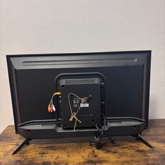 テレビ　32インチ　YAMAZENの画像