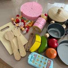 おままごと　食べ物　フライパン　鍋の画像