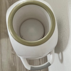 くるっとポン おむつ処理容器の画像