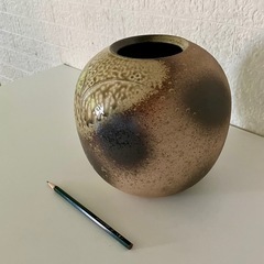 壺型　花器　陶器の画像