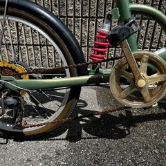 折りたたみ自転車の画像