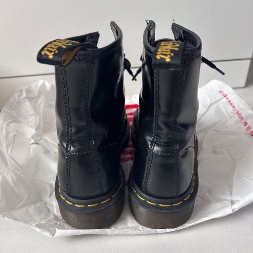 Dr.Martens 8ホール