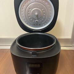 炊飯器 4合炊き ROOMMATE RM-200Hの画像