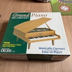 カワイミニピアノの画像