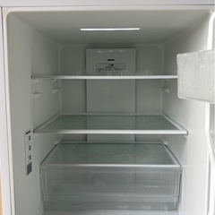 ⭐︎ Hisense 282L ノンフロン冷蔵庫 3ドア HR-D2801W 2020年製 札幌市白石区本通の画像