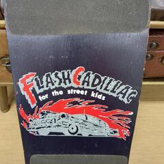 スケートボード「FLASH CADILLAC」 ブラック＆ピンク 【こちらは店舗です。浜村鹿野温泉ICから3分 買取本舗 宮本リサイクル 営業時間9～19時 定休日水曜のみ←連絡できませんm(_ _)m】の画像