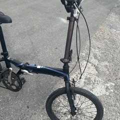 折り畳み式自転車の画像