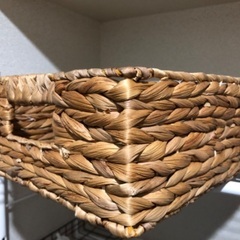 カゴ小物入れの画像