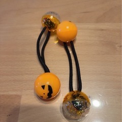 蛍光色えんぴつ、ハロウィンヘアゴムの画像