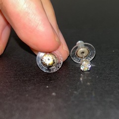 スワロフスキー　ピアス の画像